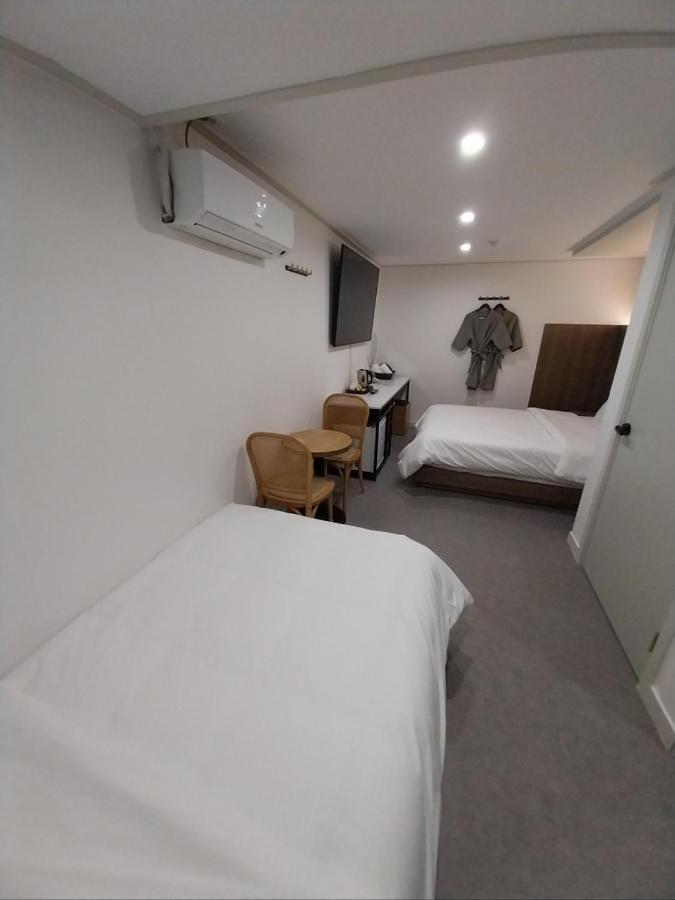 Hotel Stay Inn Сеул Екстериор снимка