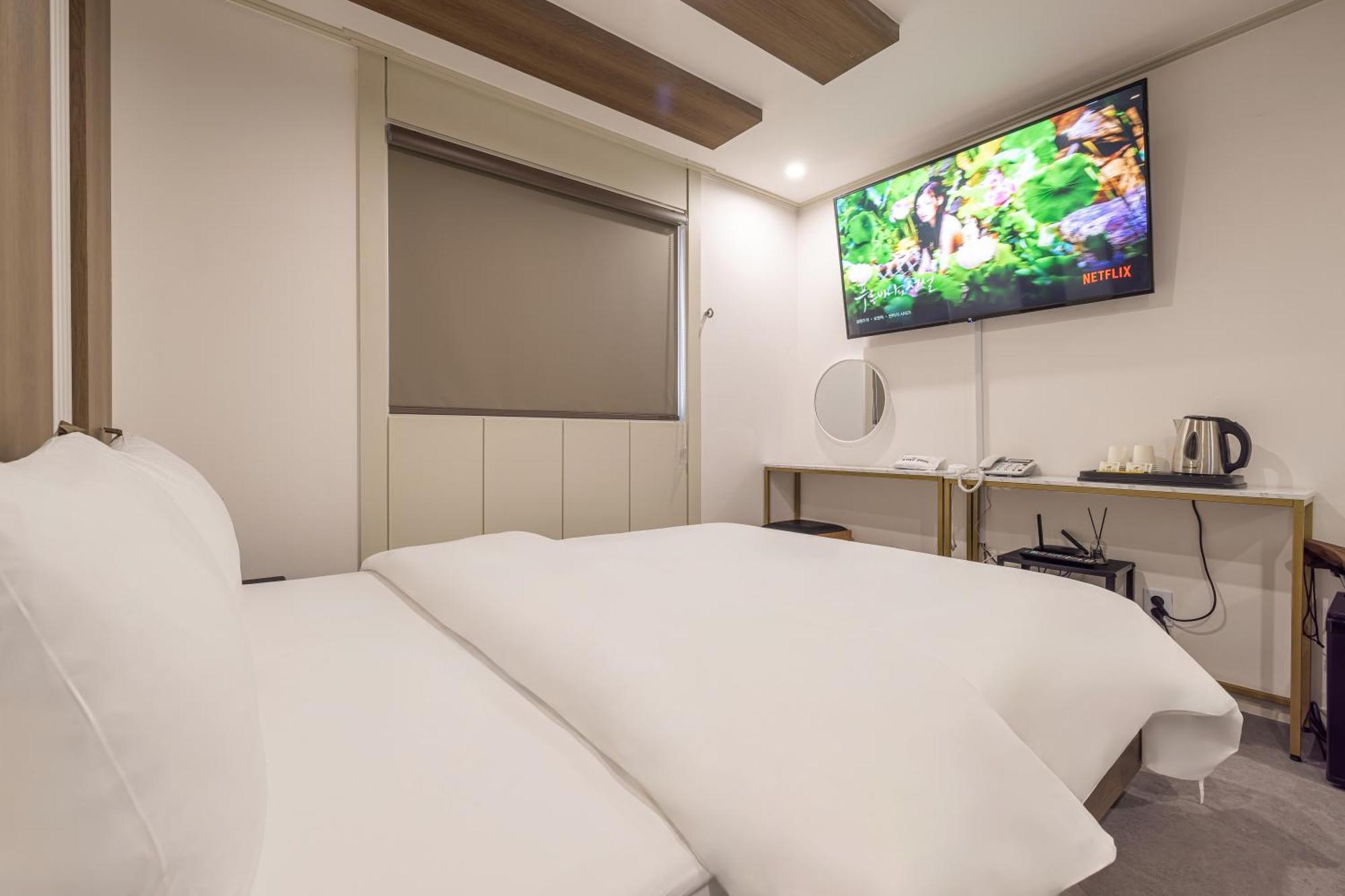 Hotel Stay Inn Сеул Екстериор снимка